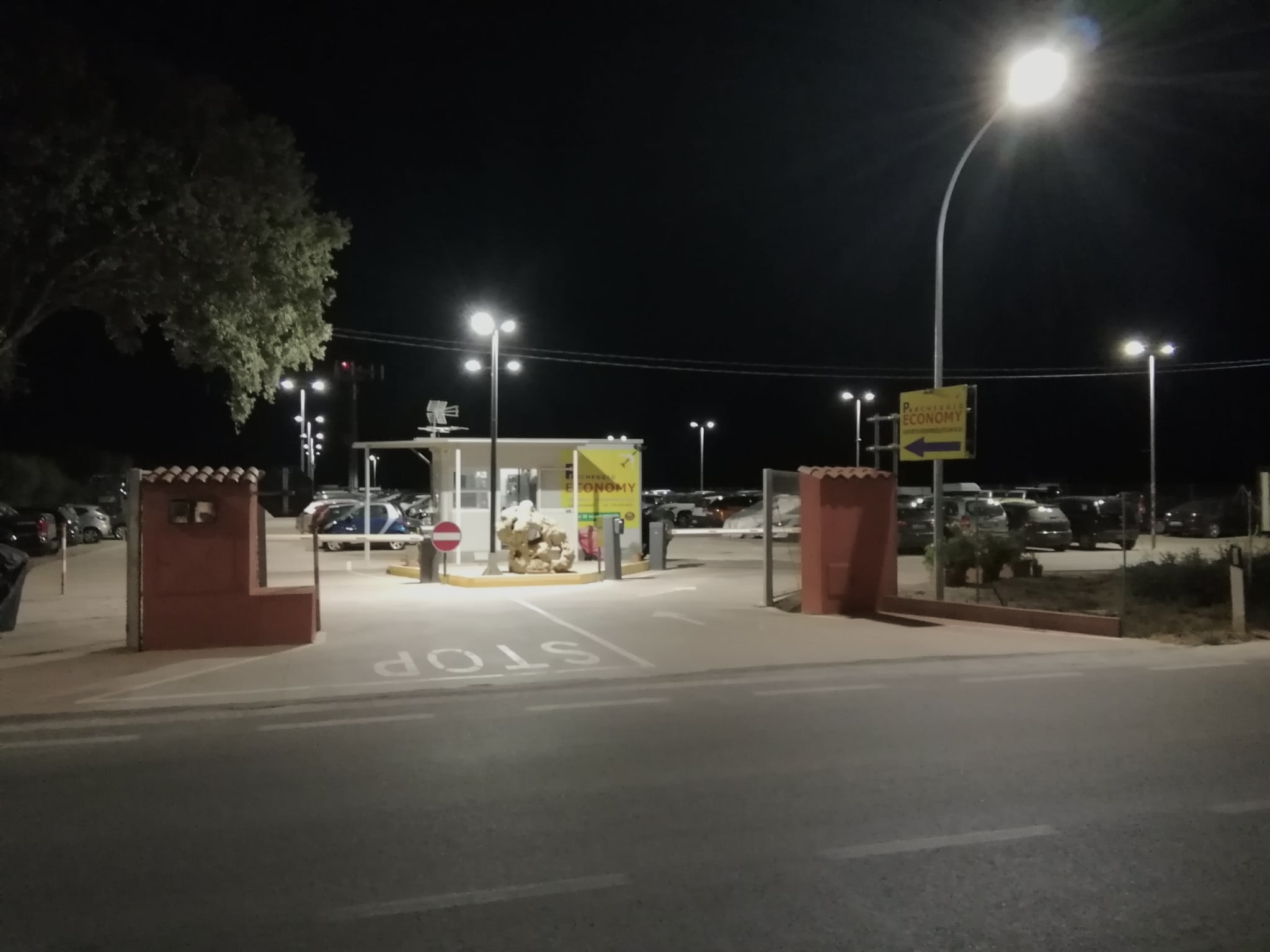 parcheggio riviera del corallo